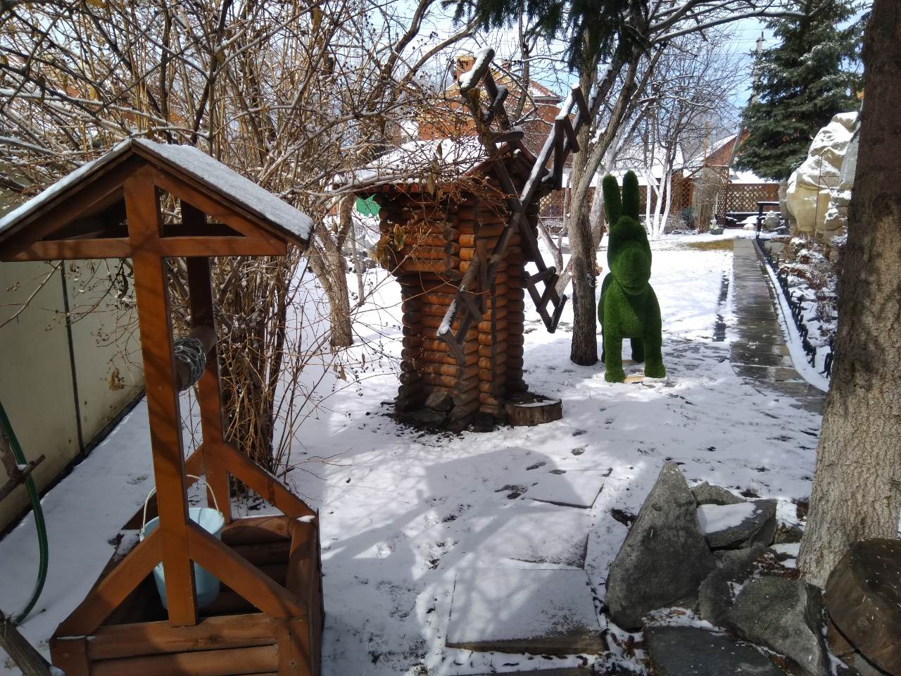 Комарова